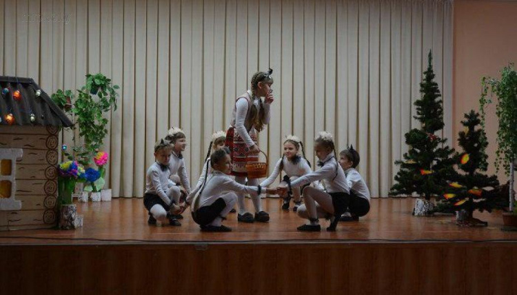В Мариуполе школьникам рассказали о проблеме похищения детей (ФОТО)