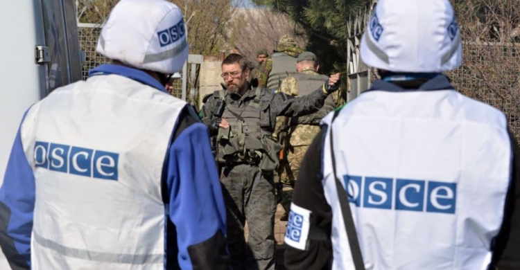 ОБСЕ: Обе стороны конфликта препятствуют деятельности миссии в Донбассе