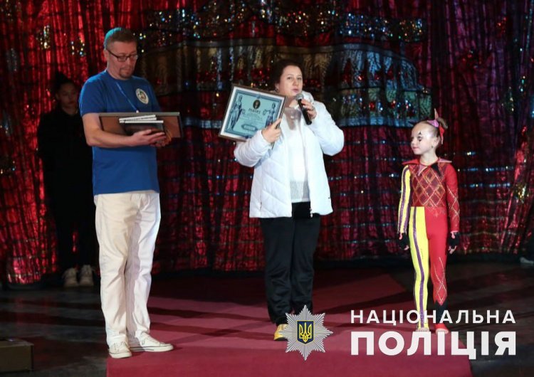Семирічна повітряна гімнастка з Маріуполя встановила Національний рекорд України