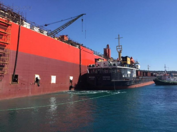 В Хорватию доставили надстройку для танкера, изготовленную в Мариуполе (ФОТО+ВИДЕО)