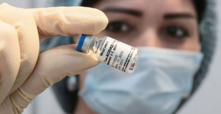 Какой вакциной и где мариупольцы могут привиться от коронавируса?