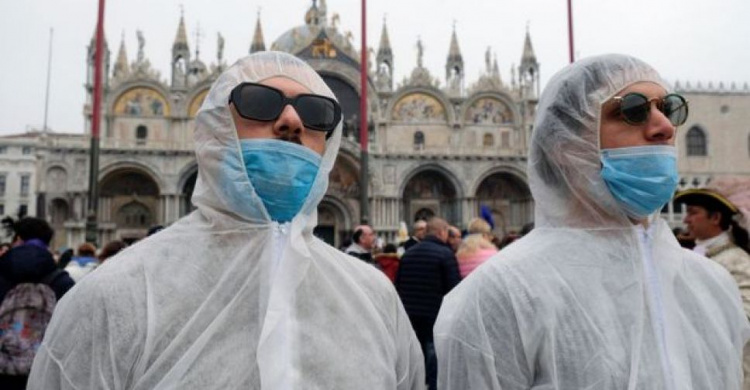 Мариупольцам советуют отложить поездки в Милан и Венецию. Что делать, если вы уже в Италии?