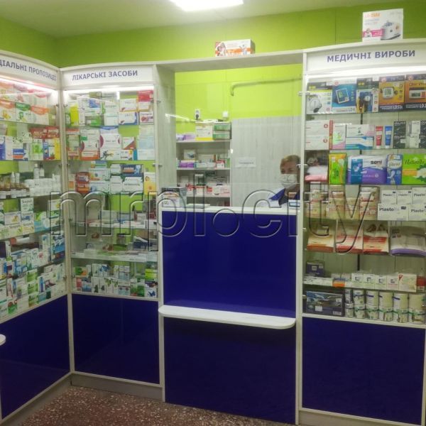 Гарантия и качество с минимальной наценкой: в Мариуполе расширяют сеть коммунальной аптеки