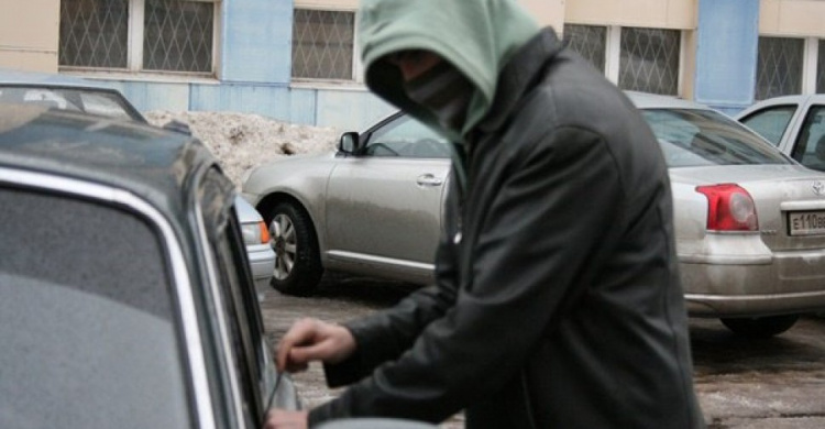 В Мариуполе задержали автомобильного вора, который специализировался на «ВАЗах»