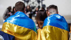 Українська молодь хоче бути в Україні та брати участь у відбудові