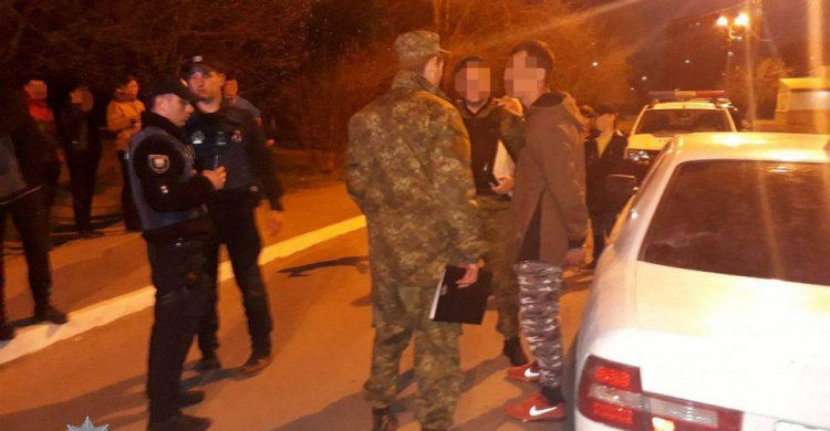В Мариуполе стреляли в прохожего: задержаны четверо подозреваемых (ФОТО)