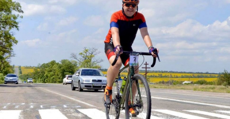 Сбитым в Мариуполе велосипедистом оказался бывший депутат горсовета