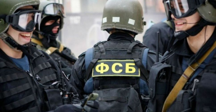 Спецслужбы России вербуют трудовых мигрантов из Донецкой области