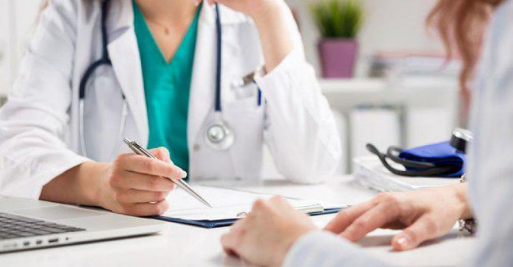 Мариуполь отстает в подписании медицинских деклараций 