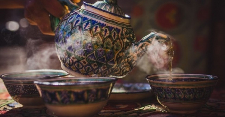 Пожилым людям Мариуполя устроят чайную церемонию и расскажут о культуре Востока