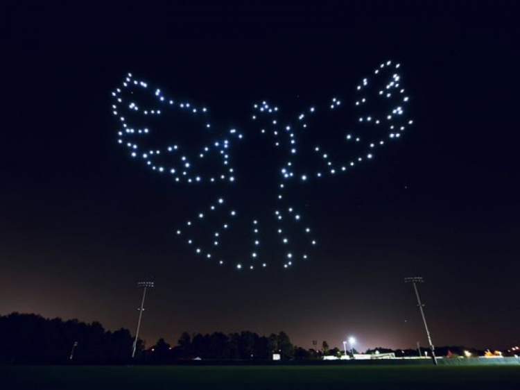 Олимпийские игры открыло шоу из тысячи светящихся дронов (ФОТО+ВИДЕО)