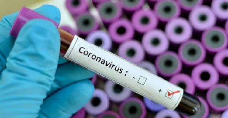 В Украине троих жителей госпитализировали с подозрением на коронавирус