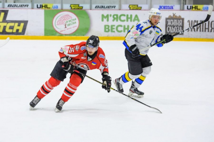 Хоккейный клуб «Донбасс» вышел в финал плей-офф УХЛ