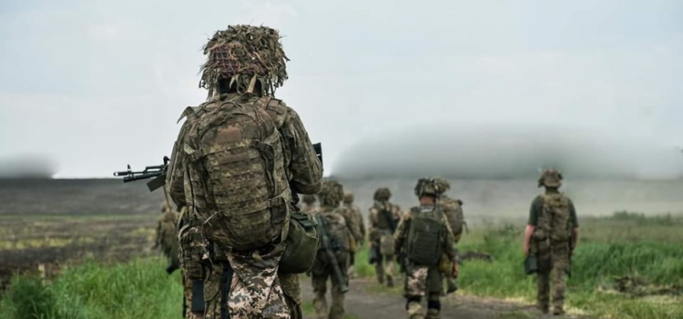 ЗСУ взяли штурмом ворожу позицію і полонили росіян на Донбасі