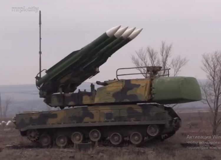 Зенитно-ракетные комплексы БУК-М1 вышли на боевые позиции на Донбассе (ФОТО+ВИДЕО)