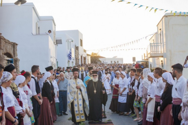 Мэр Мариуполя перевёз мощи Святителя Игнатия на греческий остров Китнос (ФОТО)