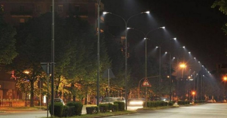 В центре Мариуполя установят новые LED-светильники