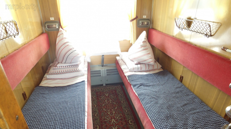 Впервые из Мариуполя в Одессу отправили пассажирский поезд (ФОТО+ВИДЕО)