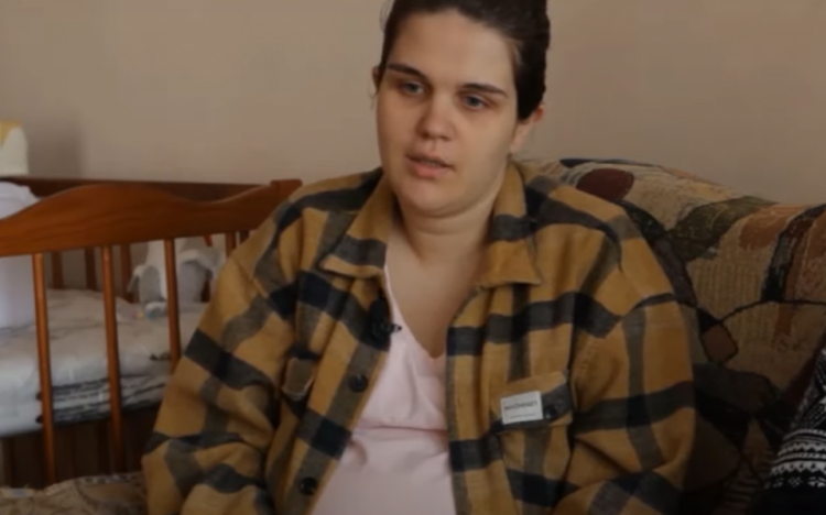 История женщины, которая на  8 месяце беременности пешком уходила из Мариуполя