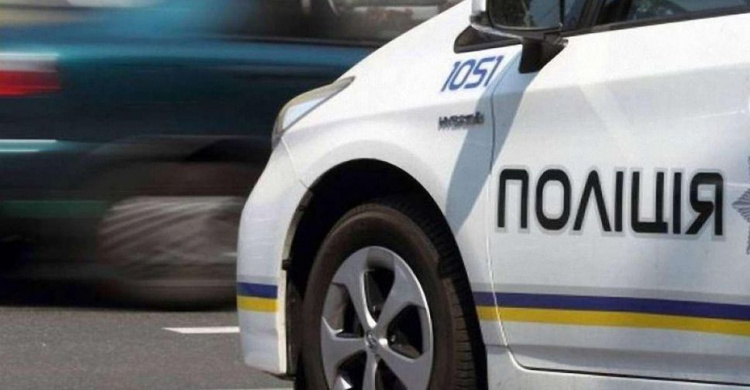 Ночная погоня: в Мариуполе пьяный водитель пытался скрыться от патрульных (ВИДЕО)