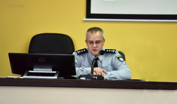 Полиция ответила спецмерами на ДТП с трагическими последствиями в Мариуполе (ФОТО+ВИДЕО)