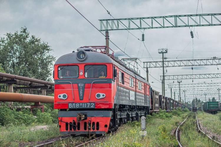 «Азовсталь» повышает надежность железнодорожного парка