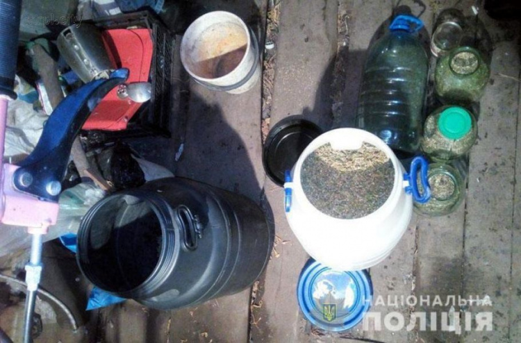 В Донецкой области правоохранители задержали наркодилера-миллионера (ФОТО)