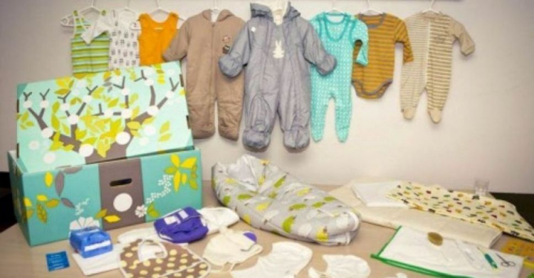 В Украине возобновят выдачу «пакета малыша»: какова стоимость натуральной помощи на ребенка