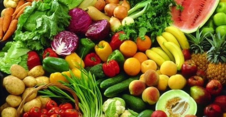Новый урожай ягод и овощей: что самое «нитратное» на рынках Мариуполя?