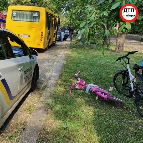 В Мариуполе водитель маршрутки сбил 7-летнего ребенка (ФОТО)