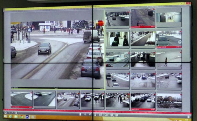 «Умные камеры» обнаружили в Мариуполе украденный автомобиль