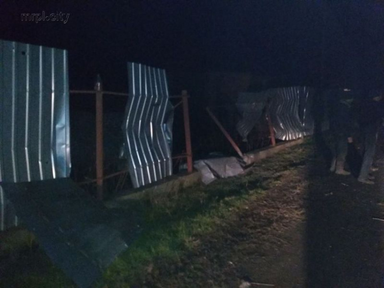 В сети опубликованы фото последствий обстрела на Донбассе 47 домов из «Градов» (ФОТО)