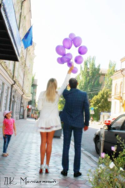 Любовь правит Мариуполем: создать семью «по-быстрому» решили 1700 пар (ФОТО)