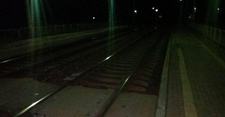 В Донецкой области под колесами скоростного поезда погиб мужчина (ФОТО)