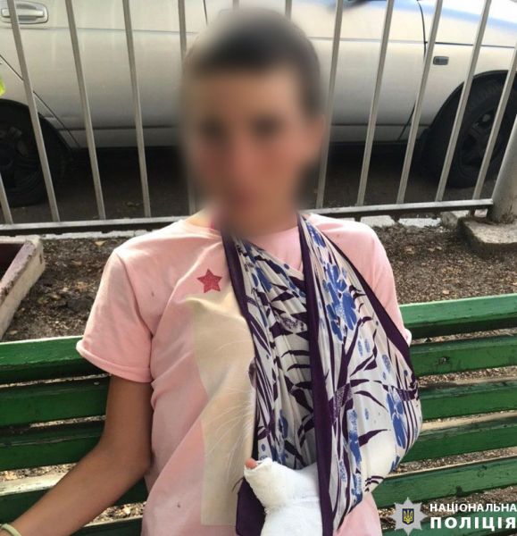 Взяла деньги и отправилась в путешествие: в Донецкой области разыскали 12-летнюю девочку