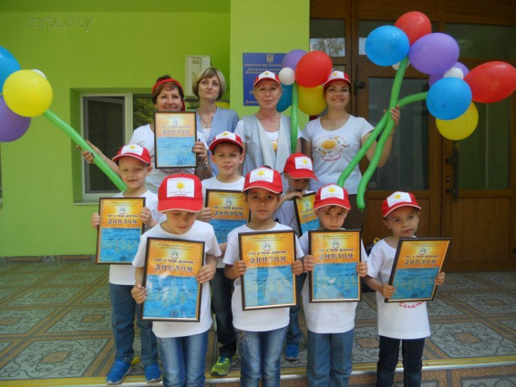 Дети-сироты из Мариуполя покорили жюри международного фестиваля (ФОТО)