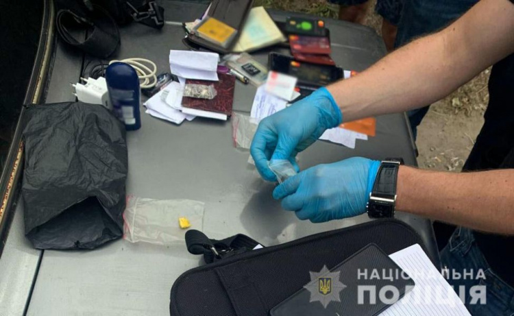 «Зарабатывал» более 200 тысяч гривен в месяц: пойман крупный мариупольский наркодилер