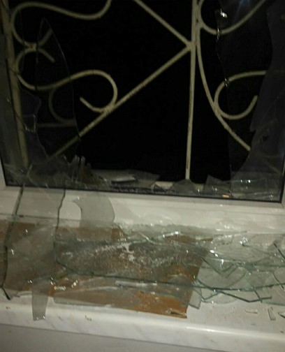 В жилом квартале Мариуполя прозвучал взрыв. Повреждена квартира