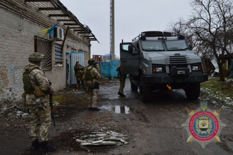 Авдеевка третий год живет без судебной власти