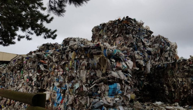 Бойченко: В Мариуполе нужен современный завод по переработке мусора. Опыт Франции (ФОТО)
