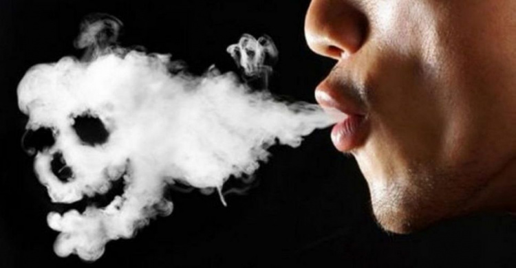 Более 600 мариупольцев наказаны за пристрастие к табаку 
