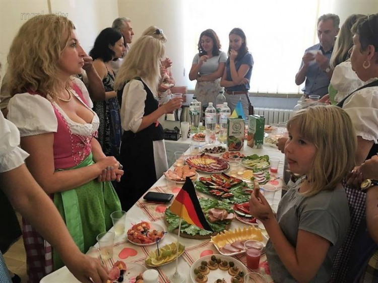 В многонациональном Мариуполе прошёл  День немецкой культуры (ФОТО)