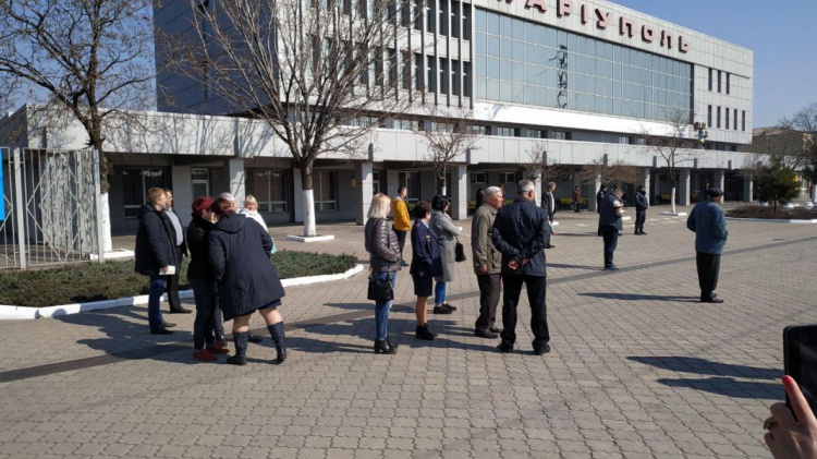 Вадим Бойченко заявил о возможном запуске работы аэропорта Мариуполя в 2019 году (ФОТО) 