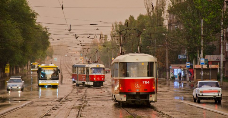 В Мариуполе временно изменили схему движения трамваев