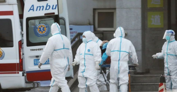 В Украине выявили более 300 случаев заражения коронавирусом