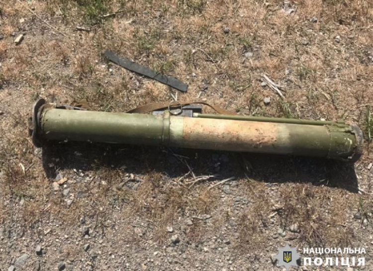 Полиция Мариуполя изъяла тысячу боеприпасов, килограмм взрывчатки и оружие