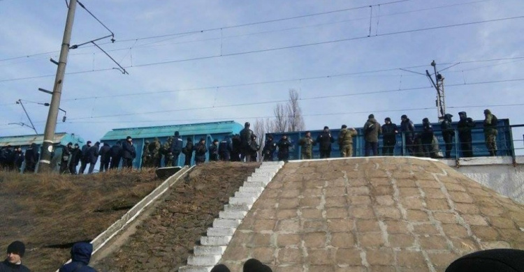 Участники блокады Донбасса собираются полностью перекрыть поставки угля из России