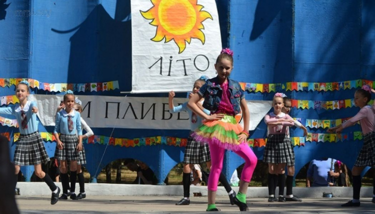 В День защиты детей Мариуполь стал территорией детства! (ФОТО+ВИДЕО)