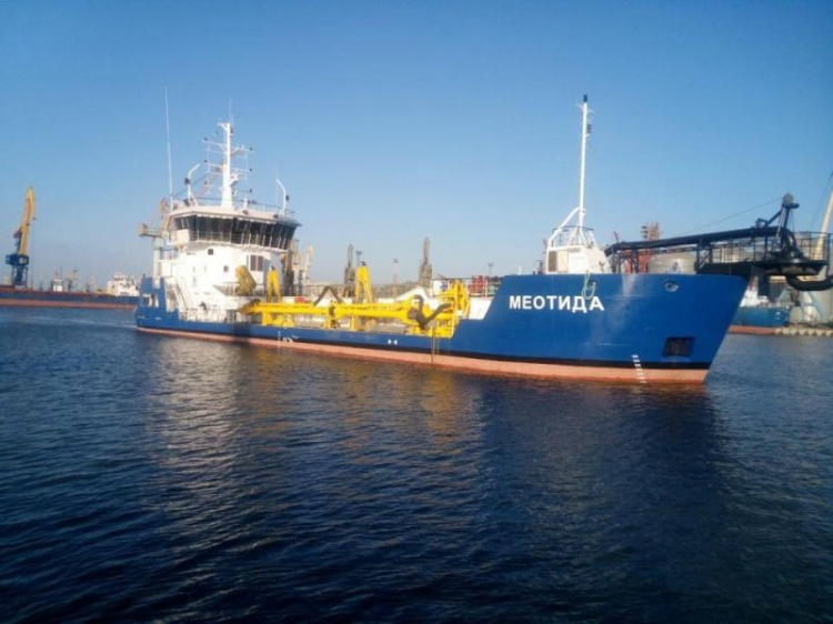 В Мариупольском порту реализовали масштабные проекты по дноуглублению
