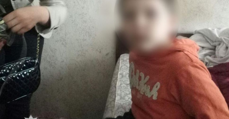 Крики ребенка о помощи привели в Мариуполе к специальным действиям полиции (ФОТО)